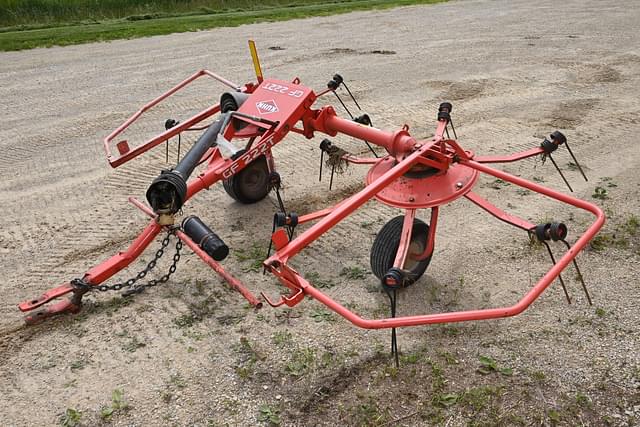 Image of Kuhn GF222T equipment image 4