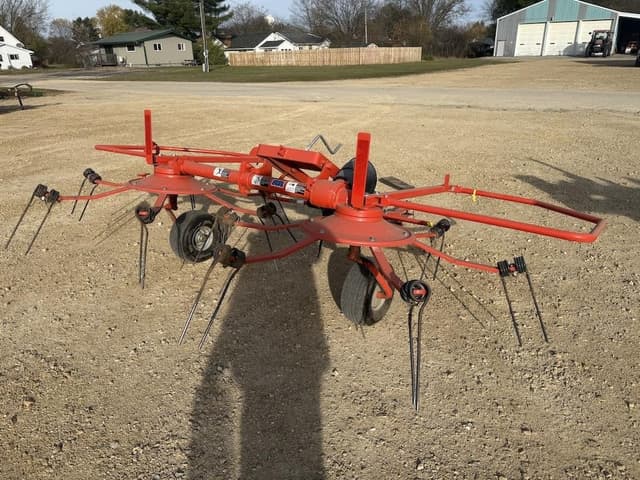 Image of Kuhn GF222T equipment image 3