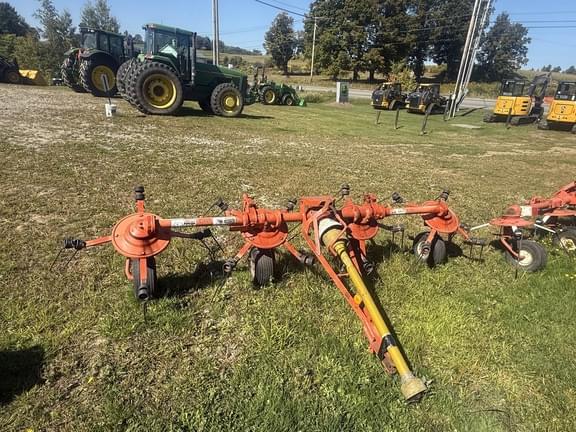 Image of Kuhn GF440 equipment image 4