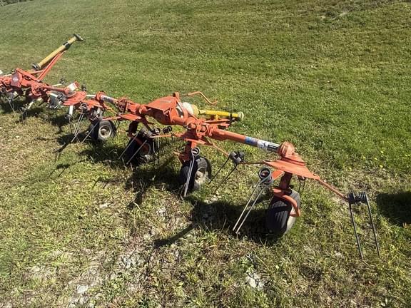 Image of Kuhn GF440 equipment image 1