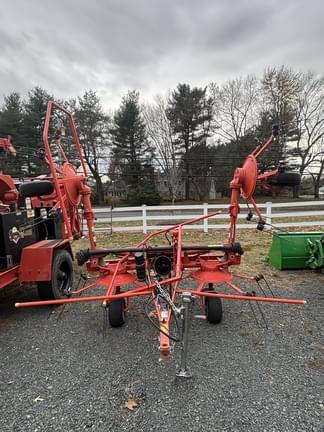 Image of Kuhn GF502THA equipment image 2