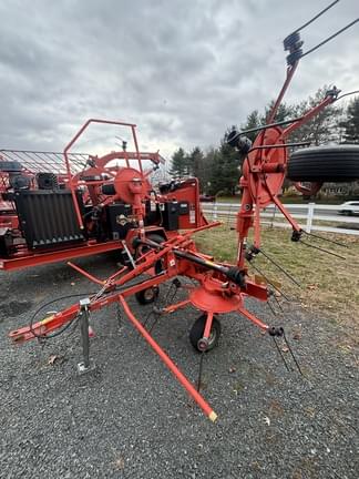 Image of Kuhn GF502THA equipment image 1