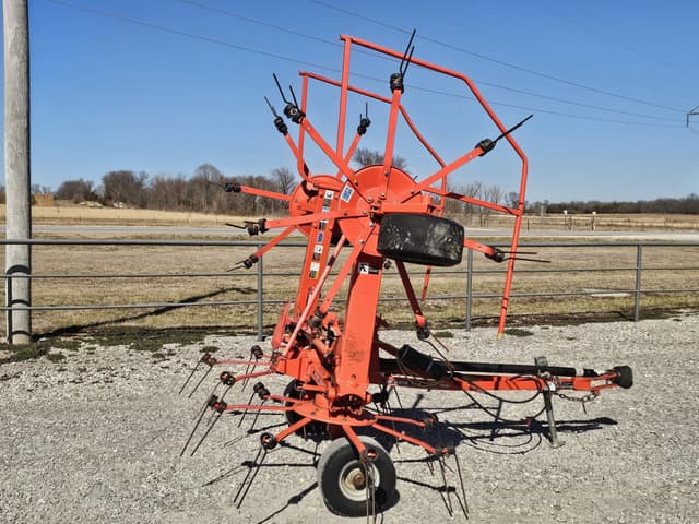 Image of Kuhn GF5202THA equipment image 4