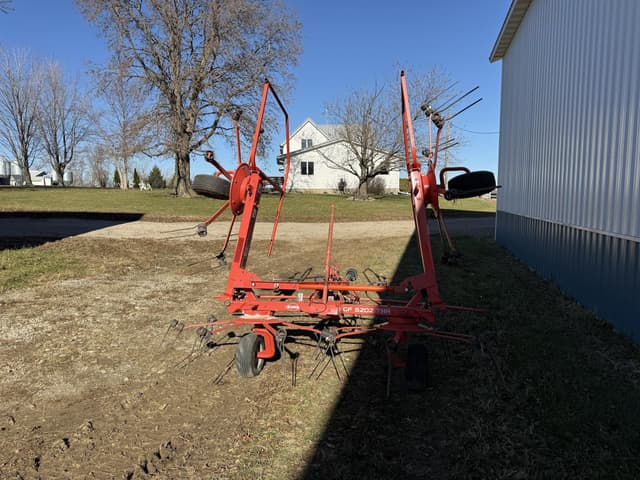 Image of Kuhn GF5202THA equipment image 3
