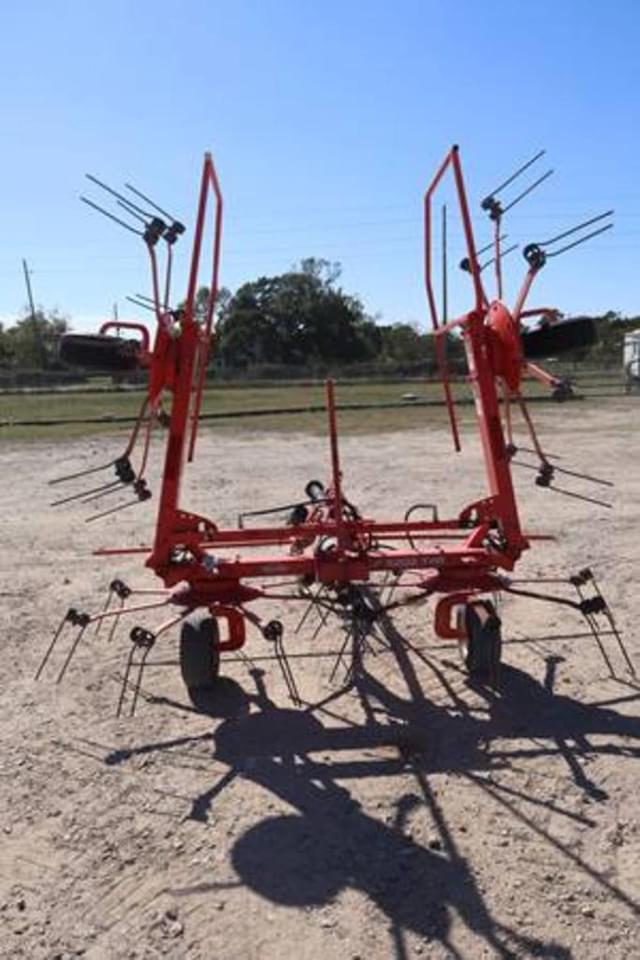 Image of Kuhn GF5202THA equipment image 3