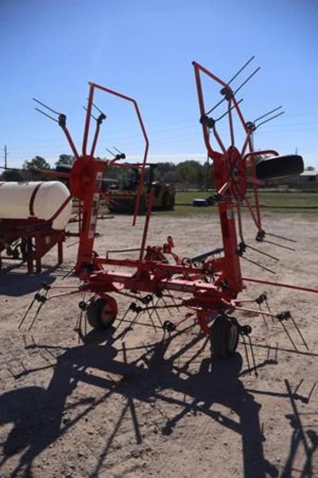 Image of Kuhn GF5202THA equipment image 4