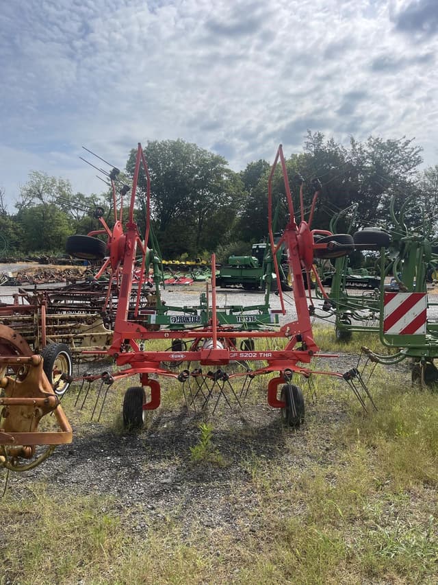 Image of Kuhn GF5202THA equipment image 3