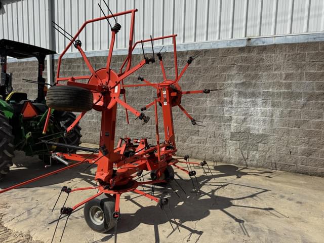 Image of Kuhn GF5202THA equipment image 2
