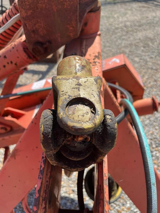 Image of Kuhn GMD800 equipment image 3