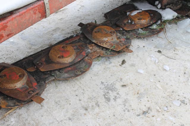 Image of Kuhn GMD24 equipment image 4