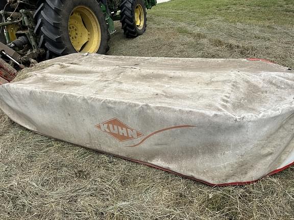 Image of Kuhn GMD310HD equipment image 4