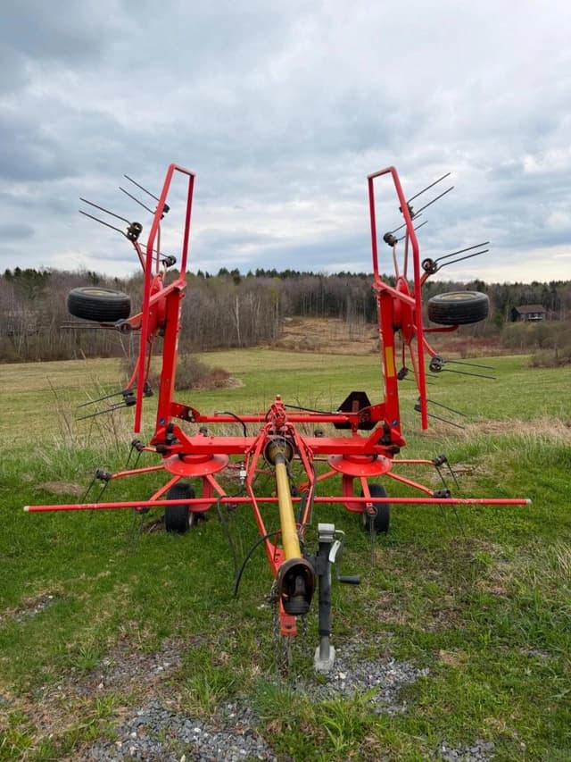 Image of Kuhn GF5202THA equipment image 1