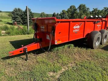 Main image Kuhn Knight 1140