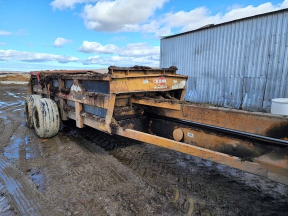 Main image Kuhn Knight 2044