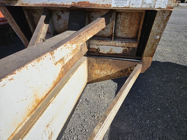 Image of Kuhn Knight 2054 equipment image 2