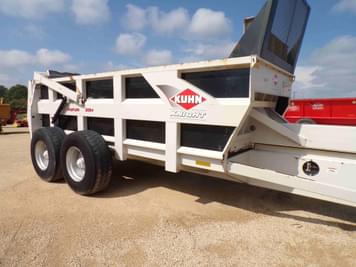 Main image Kuhn Knight 2054