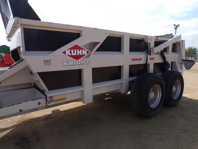 Image of Kuhn Knight 2054 equipment image 3