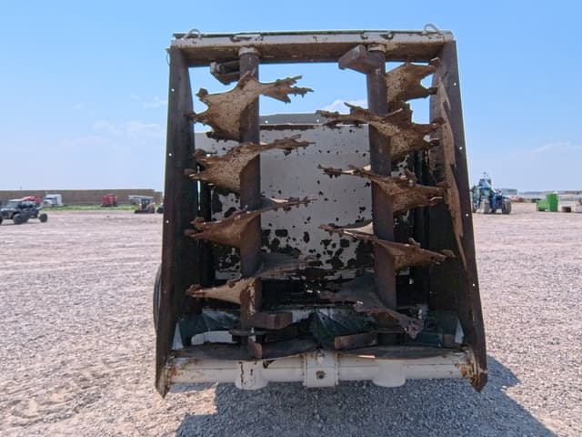 Image of Kuhn Knight 2054 equipment image 2
