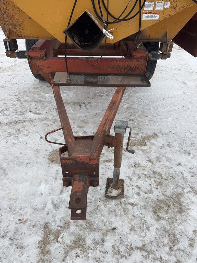 Image of Knight 3025 equipment image 3