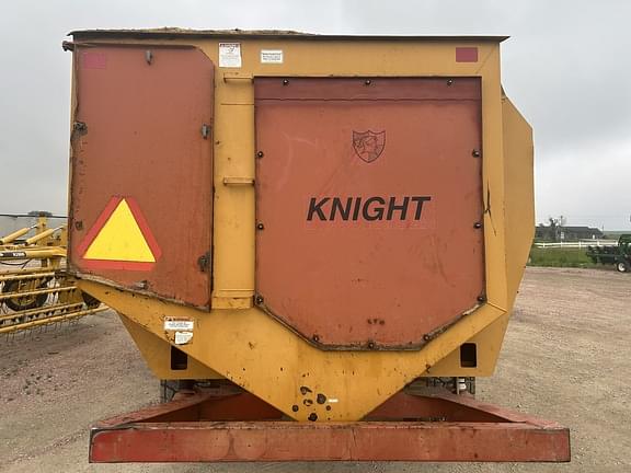 Image of Kuhn Knight 3042 equipment image 4