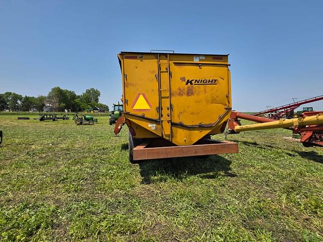 Image of Kuhn Knight 3050 equipment image 4