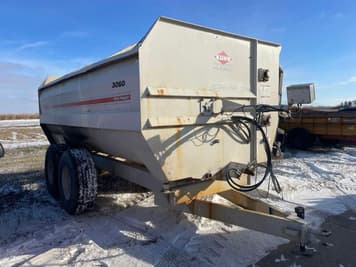 Main image Kuhn Knight 3060