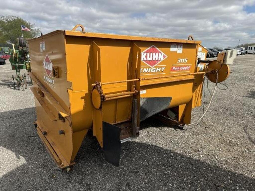 Main image Kuhn Knight 3115