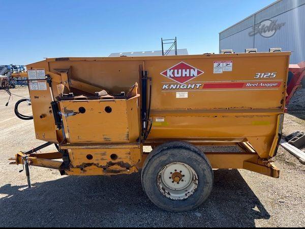 Image of Kuhn Knight 3125 equipment image 2