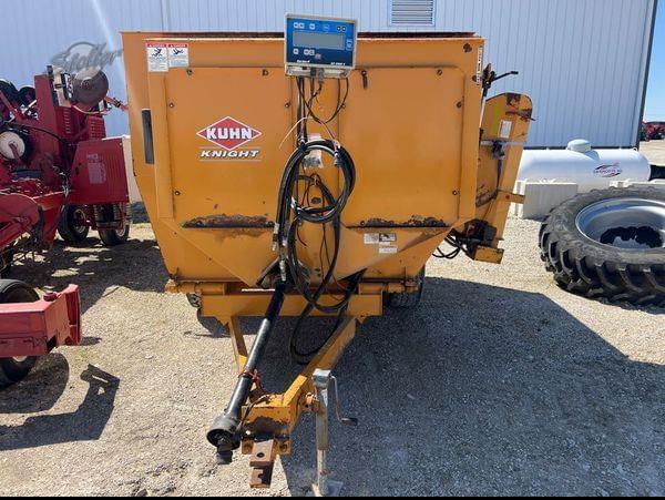 Image of Kuhn Knight 3125 equipment image 3