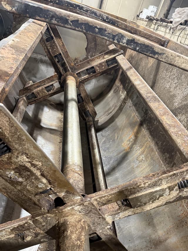 Image of Kuhn Knight 3125 equipment image 2