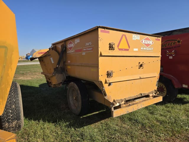 Image of Kuhn Knight 3125 equipment image 1