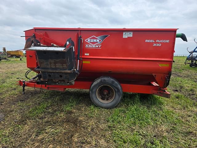 Image of Kuhn Knight 3130 equipment image 1