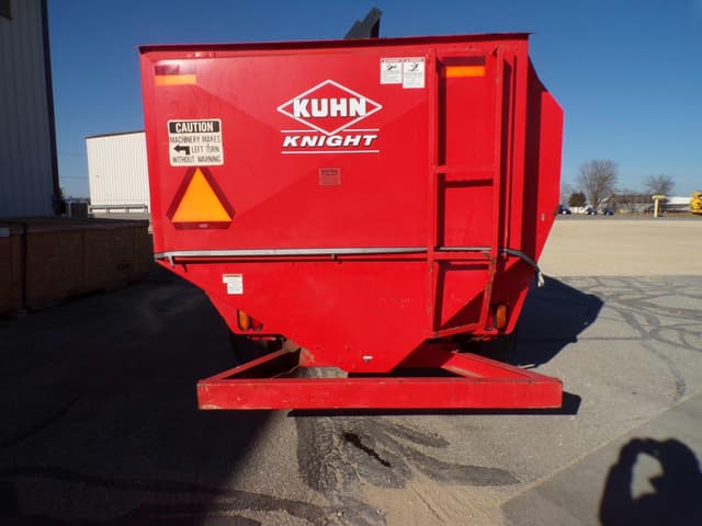 Image of Kuhn Knight 3136 equipment image 4