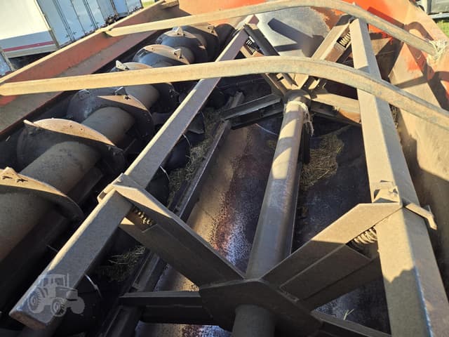 Image of Kuhn Knight 3136 equipment image 3