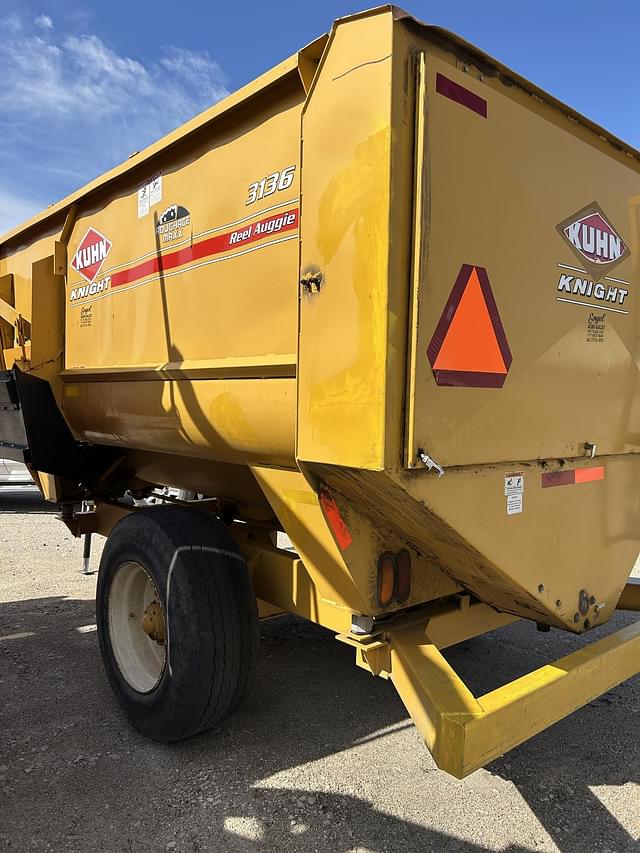Image of Kuhn Knight 3136 equipment image 3
