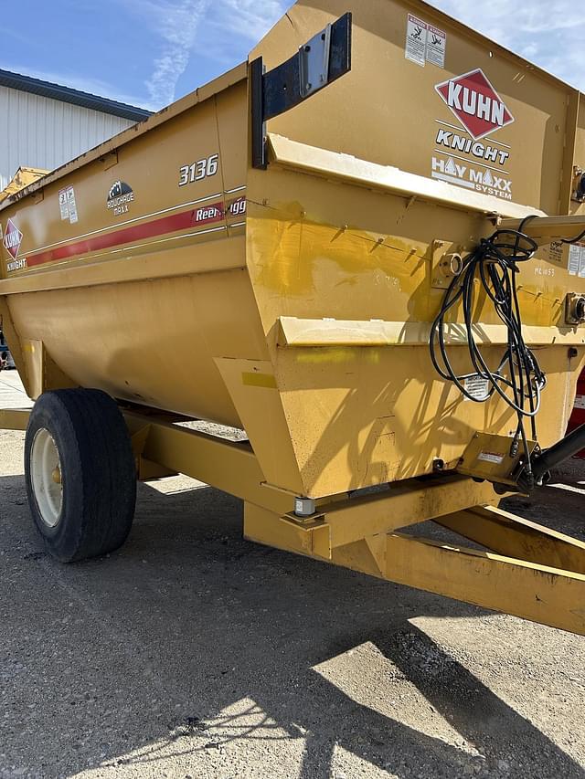 Image of Kuhn Knight 3136 equipment image 1