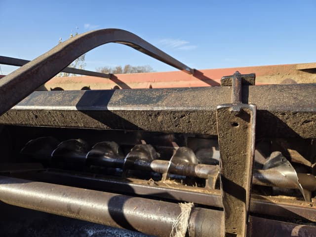 Image of Kuhn Knight 3136 equipment image 4