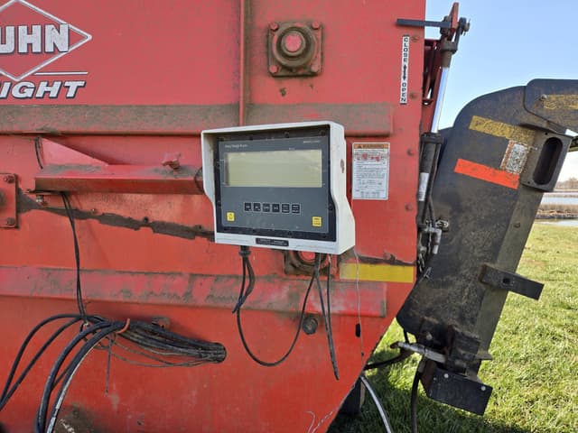 Image of Kuhn Knight 3136 equipment image 3