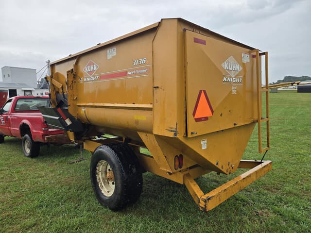Image of Kuhn Knight 3136 equipment image 1