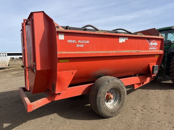 Image of Kuhn Knight 3142 equipment image 1