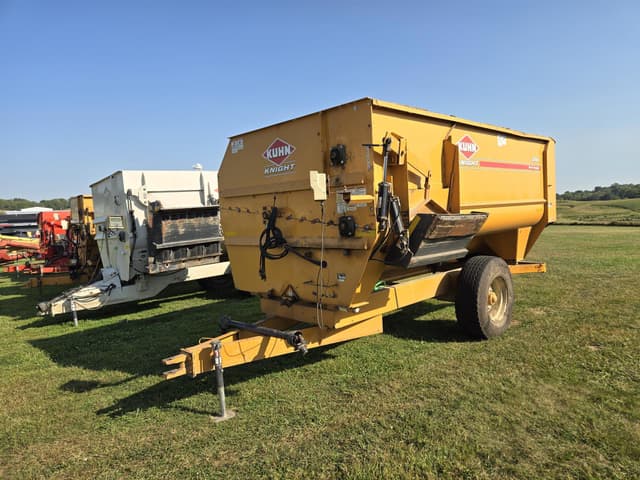 Image of Kuhn Knight 3142 equipment image 1
