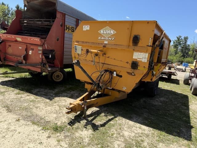 Image of Kuhn Knight 3142 equipment image 1