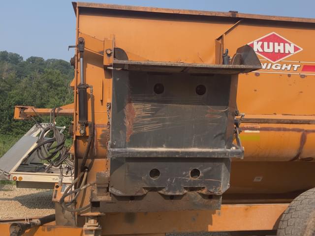 Image of Kuhn Knight 3142 equipment image 4