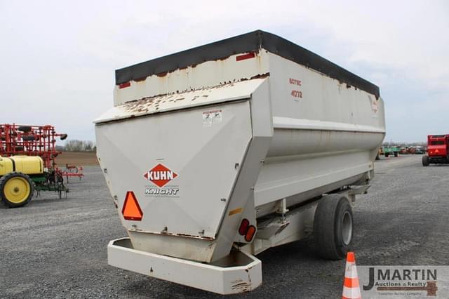Image of Kuhn Knight 4072 equipment image 2