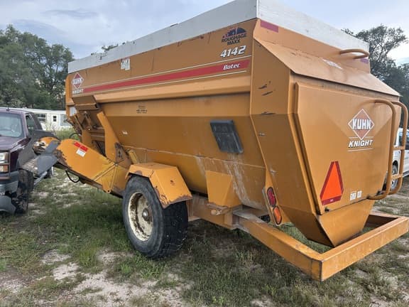 Image of Kuhn Knight 4142 equipment image 3