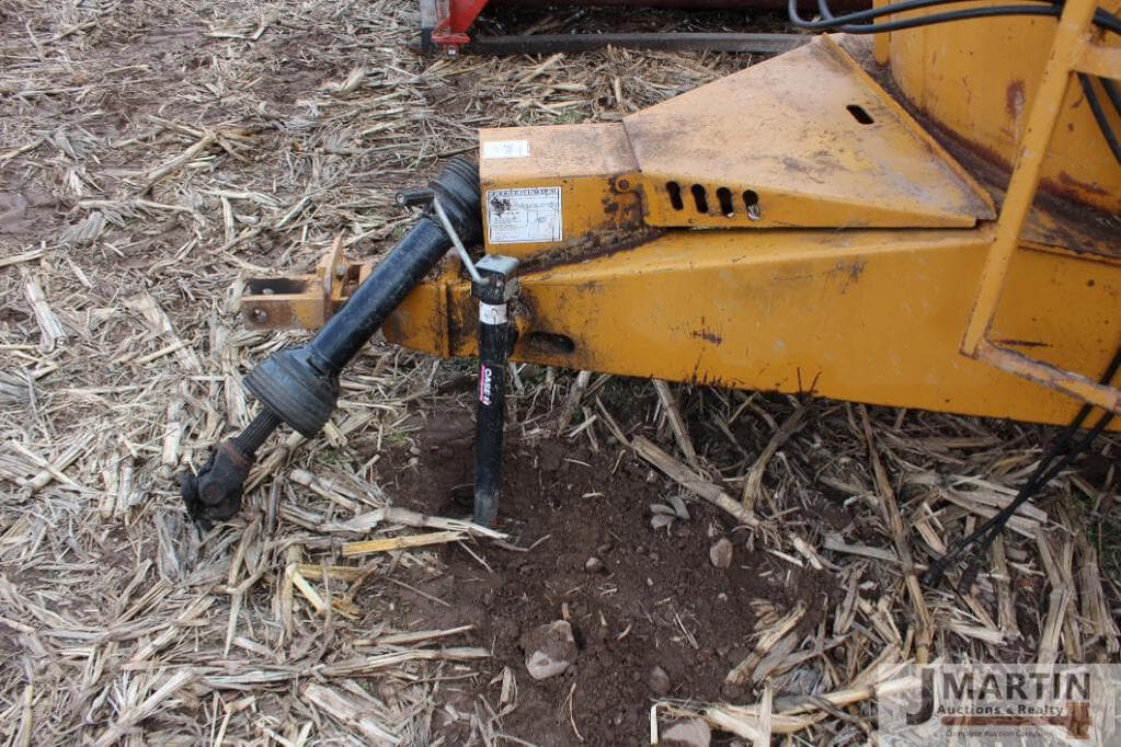 Kuhn Knight Vertical Maxx 5032 Hay and Forage Grinders/Mixers for Sale