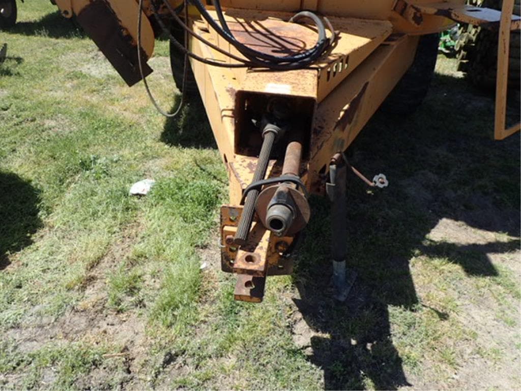 Kuhn Knight 5127 Hay and Forage Grinders/Mixers for Sale Tractor Zoom