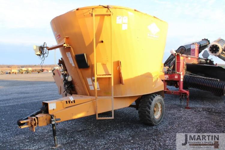 Kuhn Knight 5135 Hay and Forage Grinders/Mixers for Sale Tractor Zoom