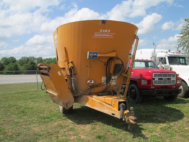 Image of Kuhn Knight 5143 equipment image 1
