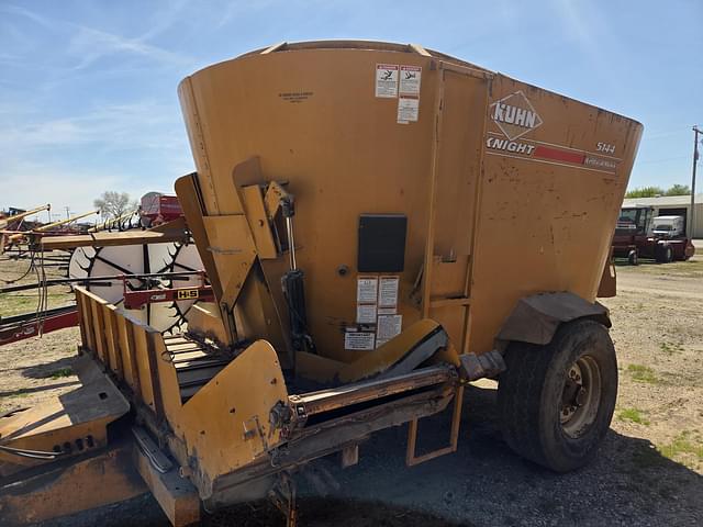 Image of Kuhn Knight 5144 equipment image 1